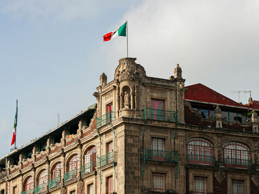 20 Everyday Mexican Spanish Expressions with Cultural Roots