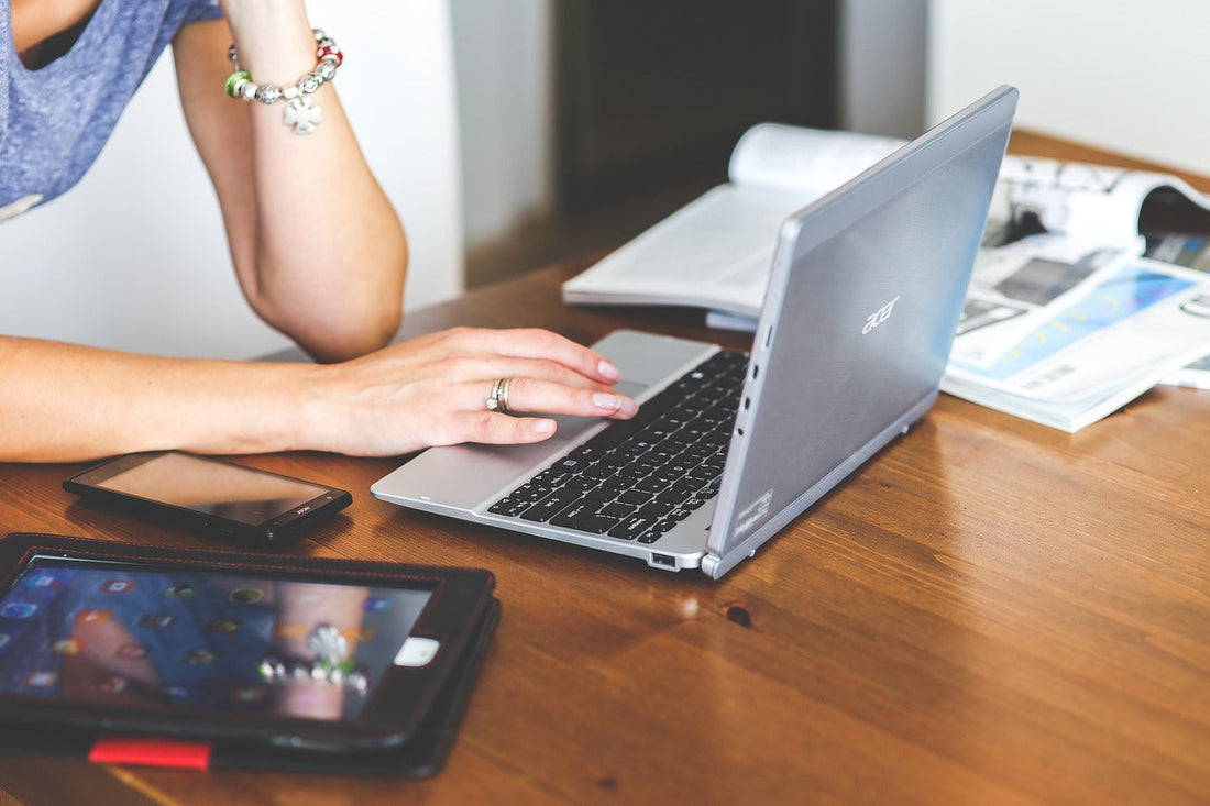 25 Key Technology Nouns in Spanish to Expand Your Vocabular